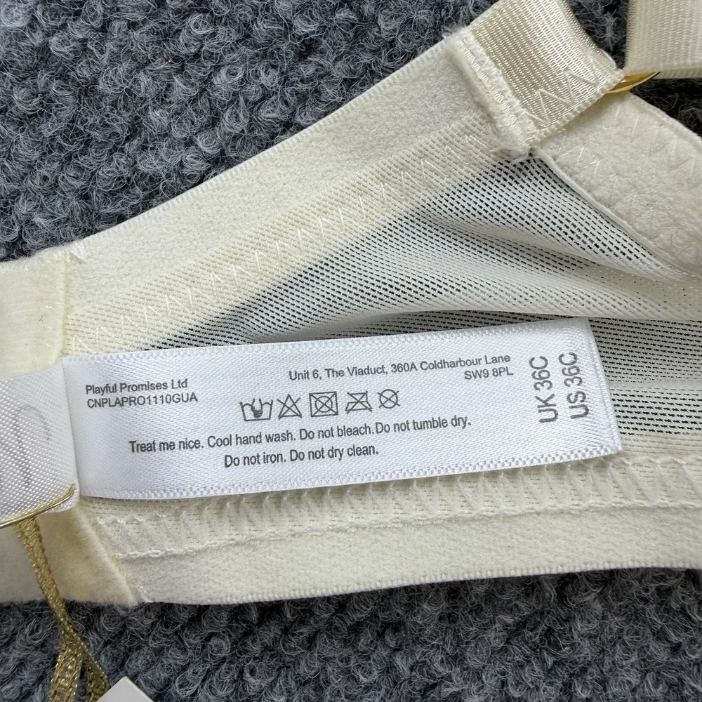 Playful Promises Ivory‎ Lace Butterfly Underwire Bra 36C UK/US NWT Y2K